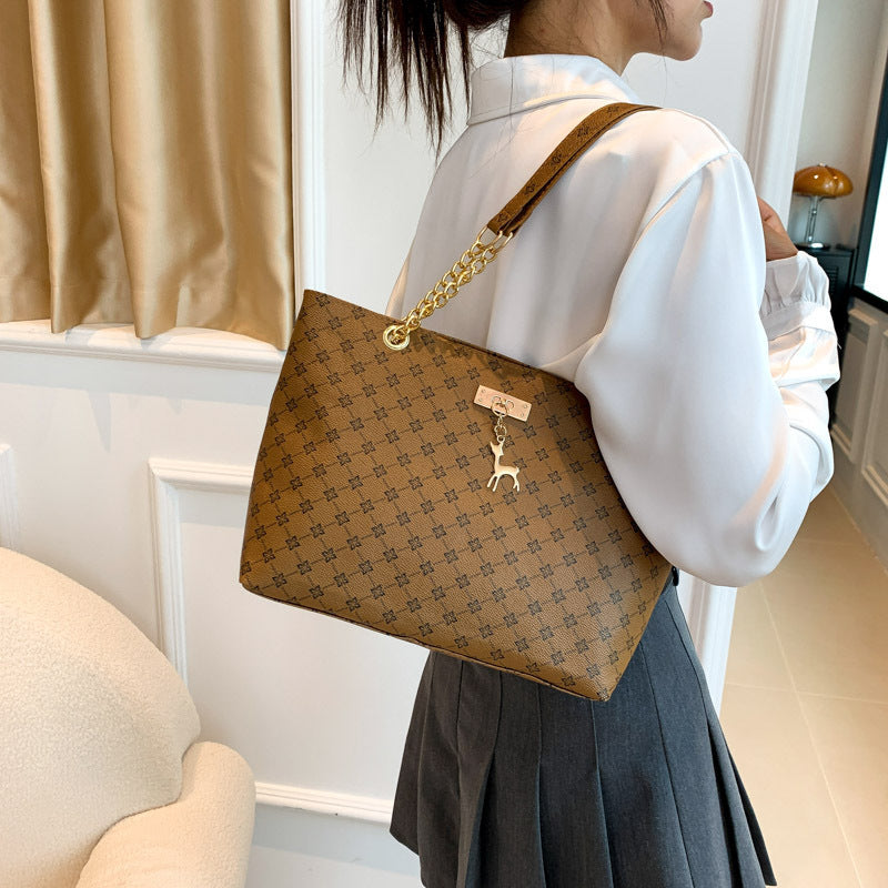 Mila | Van werk tot weekend — Ruime Leren Tote